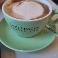 Chai Latte mit Hafermilch at Lykke Cafe und Bar in Flensburg
