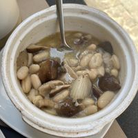 aluvias con setas shitake y comino. !Delicioso!  at Fangas Veg in Coimbra