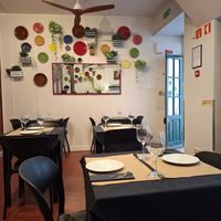 Inside at Fangas Veg in Coimbra
