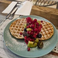 Vegan waffles at Kottee Kaffee in Bruges