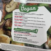 Vegane Pizza-Auswahl at Pizza Hut in Funchal