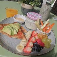 Vegan breakfast at Cafe Dolce Vita in Mallorca