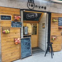  at Lényeg in Budapest