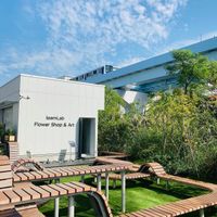 Entrance to gallery at Vegan Ramen UZU Tokyo in Tokyo