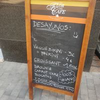 Breakfast board at Vida Cafe in Barcelona