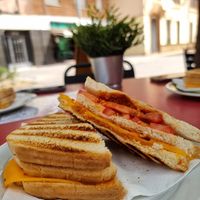 Delicious trikini at Vida Cafe in Barcelona