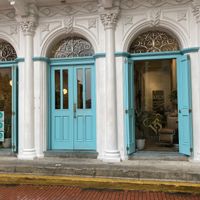 Entrance to La Barbara - through the hair salon at La Bárbara - Aki Sushi in Panama City
