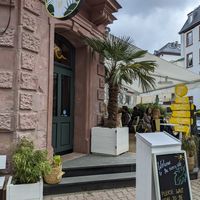 view from the street at Sunny Side Up - Nordend in Frankfurt