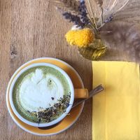 Matcha latte with edible flowers   at Sunny Side Up - Nordend in Frankfurt