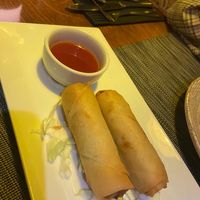 Veg spring rolls at Kiwi in Santorini