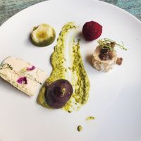 vegane "Käsepralinen" viererlei at Verde in Karlsruhe