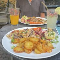 Pilz-Tempeh-Pfanne mit Bratkartoffeln  at Verde in Karlsruhe