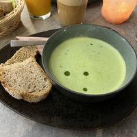 Bärlauch-Käse-Suppe   at Verde in Karlsruhe