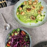 V-Seafood-Tagliatelle (20€) and side salad (6€) 🥗   at Verde in Karlsruhe