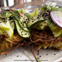 Smash Avocado at La Main Noire  in Paris