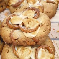 pretzel cookies 😆 at Vegan Sodamhadam in Gyeonggi-do