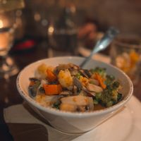 Sweet Chili Thai Veggie Bowl  at Oakside Restaurant & Bar in Big Bear Lake