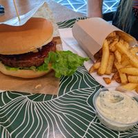 New York Style Vurger at Green Burger in Riga