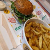 Truffle vegan burger, chips, vegan pickle mayo at Submarine in Rijeka