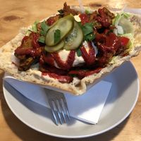 Dicker Schmidt mit Seitan, Kräutersosse und Salsa 🤍   at Der Dicke Schmidt - Neustadt in Dresden