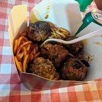  at Mom's Spaghetti in Detroit