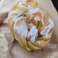 pistachio bun at Lundgrens Bageri in Oesterfaernebo