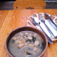 Sopa de papas y espinacas at Trigo Verde in Oaxaca