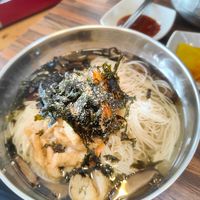 Jhan chi Gok su at Daom Noodle 다옴국수 in Seoul