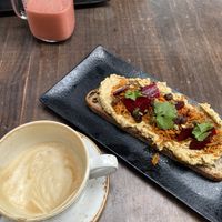 Hummus toast  at BYOKO in Malaga