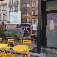  at Taylor's Cafe in Brussels