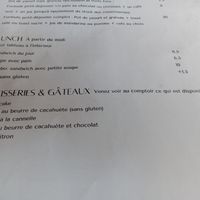 Lunch and pastries and cakes menu (French) at Taylor's Cafe in Brussels