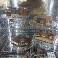 50% vegan cakes at Lody Daktyl Cafe in Gdansk