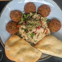 Hummus al Lebanon at Gaia Kitchen in Vienna