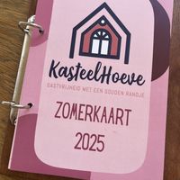 Nieuwe zomerkaart  at Kasteelhoeve in Geldrop