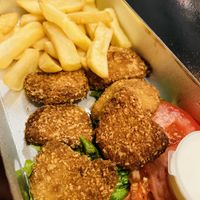 Vegan nuggets at Gyros House in Kalampaka