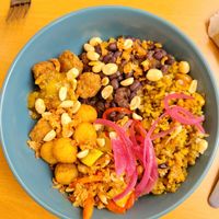 mi bowl vegana at Nuve Nutrición Verde in Bogota