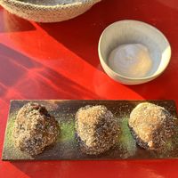 Quinoa and leek crisps with mayonnaise  at LAUCH in Basel