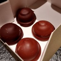 Mellow cakes at WAY Specialty Coffee Roasters - Voldersstraat in Ghent