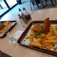 VEGAN FISH Yum, No Catch on Brighton Seafront at The No Catch Co in Brighton