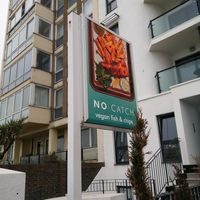 Sign outside at The No Catch Co in Brighton