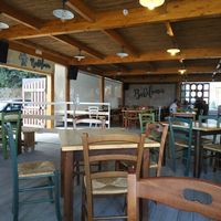 Terrace/interior at Babilonia in Torre Santandrea
