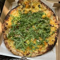 Pizza with vegan cheese, tomatoes, rocket, mushrooms and capers.  at Pizzeria Da Ciro in Nasaud