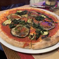 Veggie pizza with no cheese at Gino's in Venice