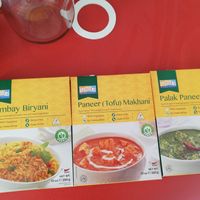 Vegane Fertiggerichte at Gia Pham Asian Supermarket in Hamburg