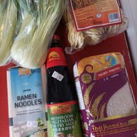 Nudeln, Reis, Sauce.. at Gia Pham Asian Supermarket in Hamburg