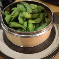 Richtig gute gedämpfte Edamame at Pho Phan in Berlin