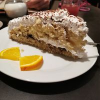 Vegane Raffaello Torte at Dada in Regensburg