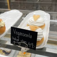 Vegan Semla #Veganuary at Ofvandahls Hovkonditori in Uppsala