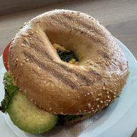 Avocado Bagel 🥑 🥯  😋   at Coffee Fellows - Berliner Allee in Dusseldorf