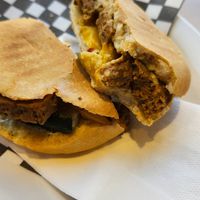 Sandwich végétalien 🌱 at Les Bruleries in Quebec